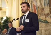 Nicolas Cruaud, cofondateur de la start-up industrielle Néolithelors de la remise du prix Ivy Tech.